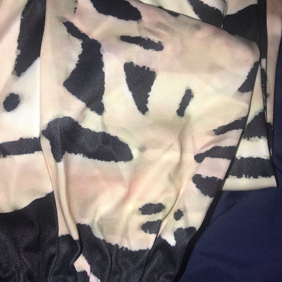 🪢👠Multi-Color Joggers 🪢👠 - Picture 7 of 10